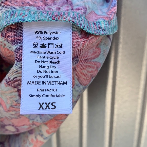 NWT Lularoe GiGi Floral Print TopShirt XXS - Picture 4 of 5